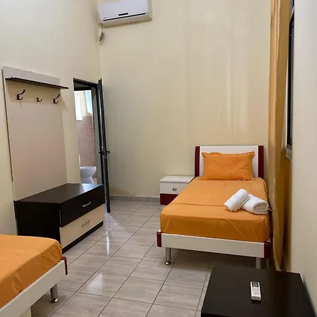 Xhej Hotel