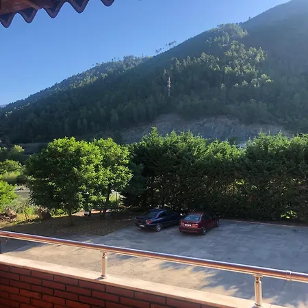 Hotel Xhej