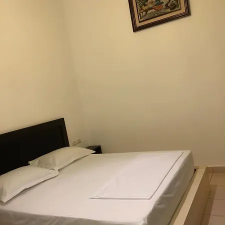 Xhej 3*