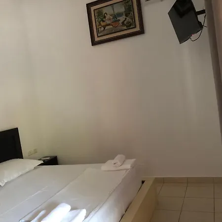 Xhej 3*